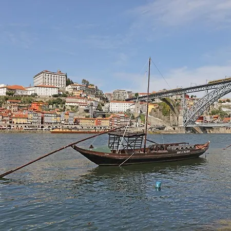 Flh Aliados Loft Apartment *